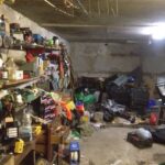 Очищаем гараж от хлама